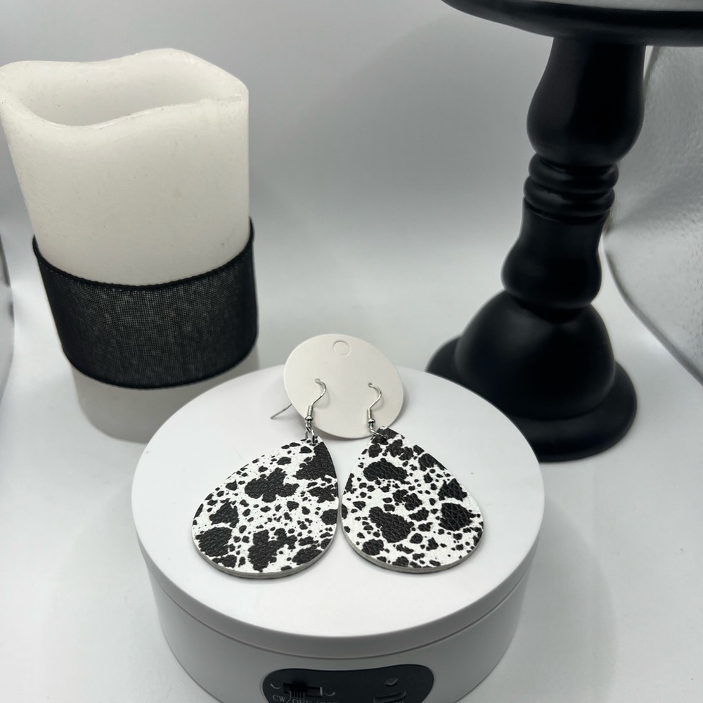 Trendy Faux Leather Earrings‎ NEW